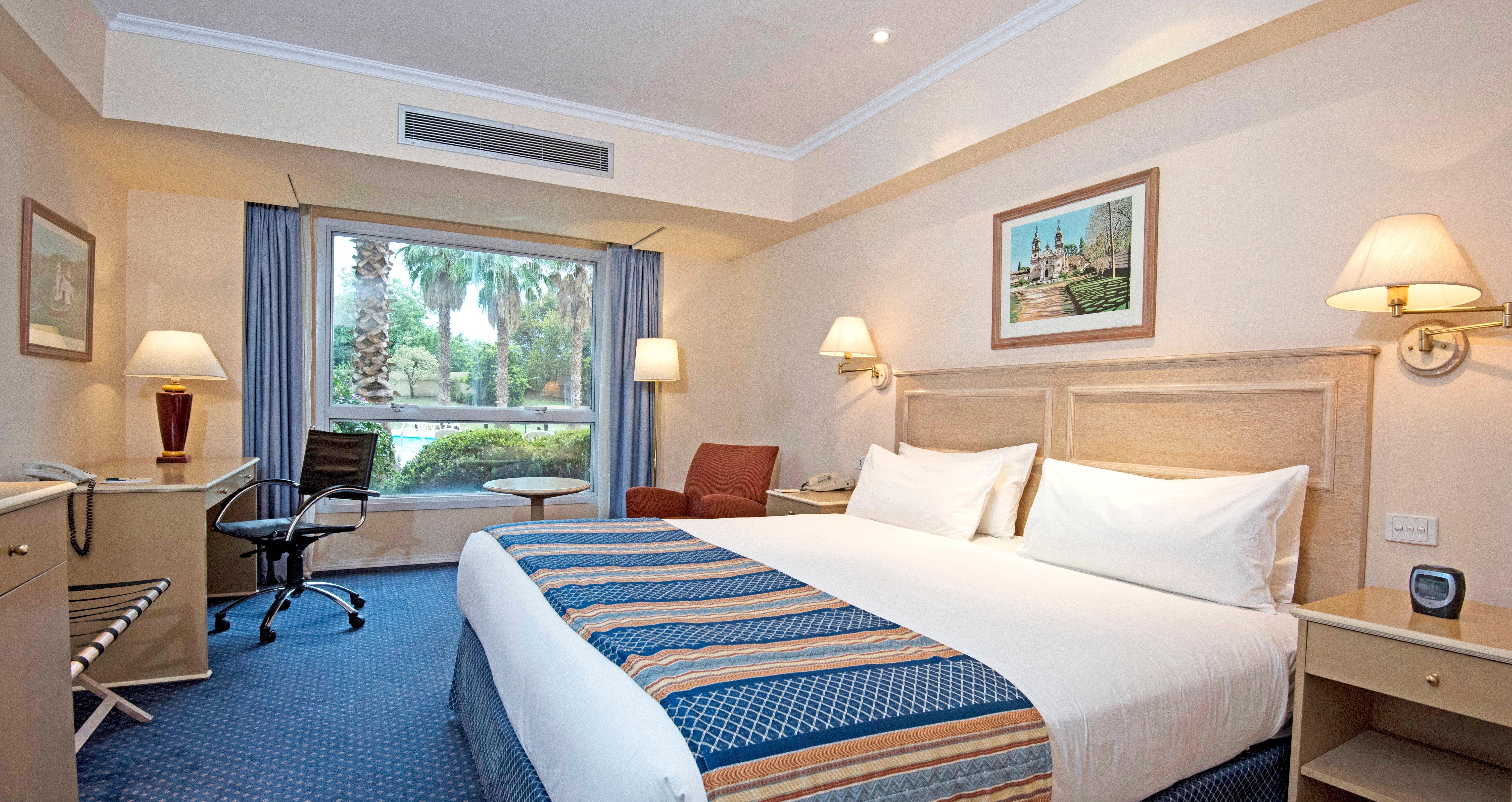 Holiday Inn Cordoba, An Ihg Hotel Exteriör bild